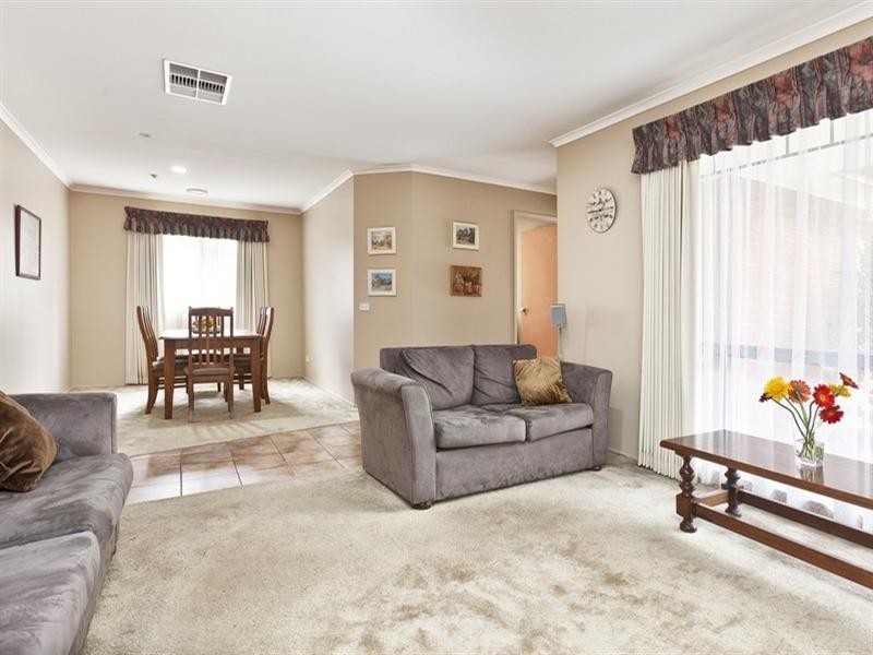 157 Karoo Road, Rowville VIC 3178