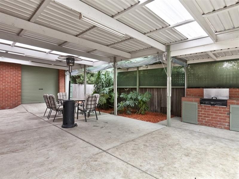 157 Karoo Road, Rowville VIC 3178