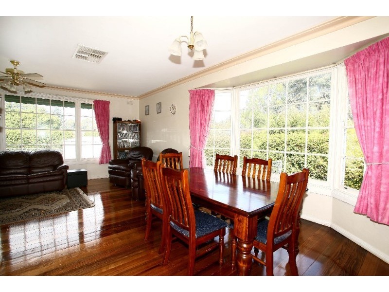 27 Glenifer Avenue, Scoresby VIC 3179