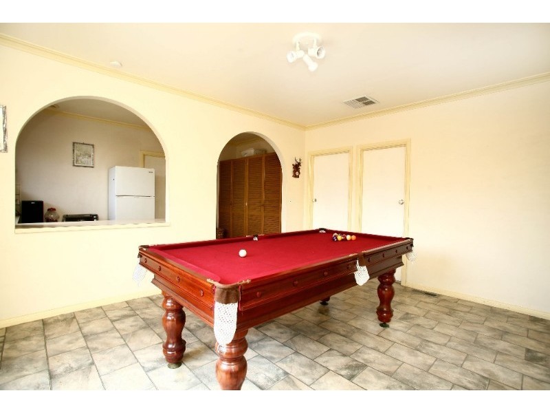 27 Glenifer Avenue, Scoresby VIC 3179