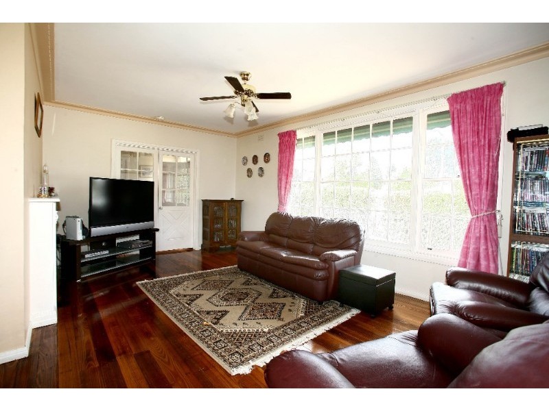 27 Glenifer Avenue, Scoresby VIC 3179