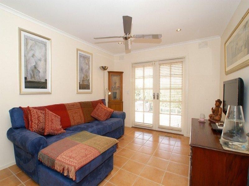 2 Airlie Court, Rowville VIC 3178