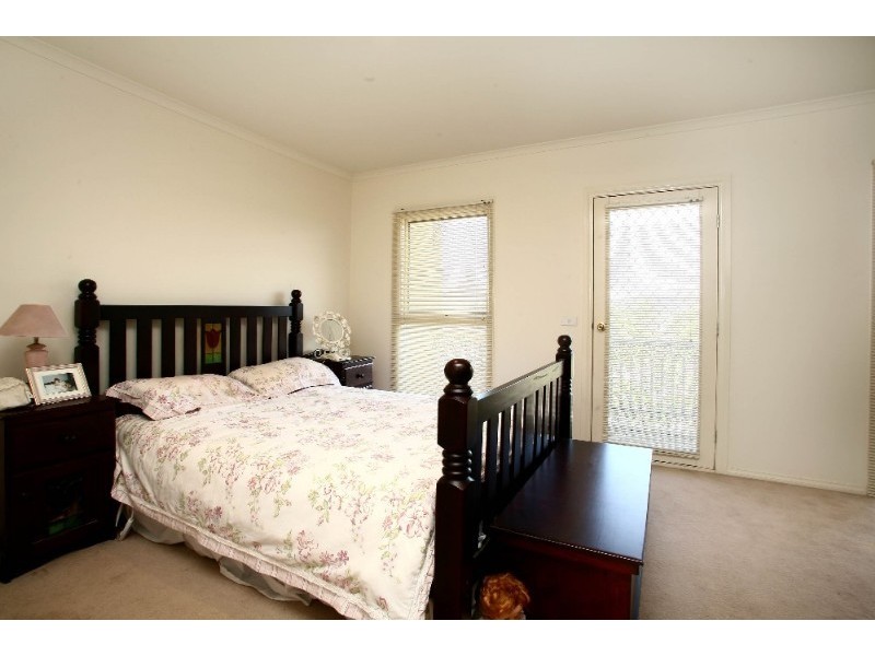 4 Parklane Way, Rowville VIC 3178