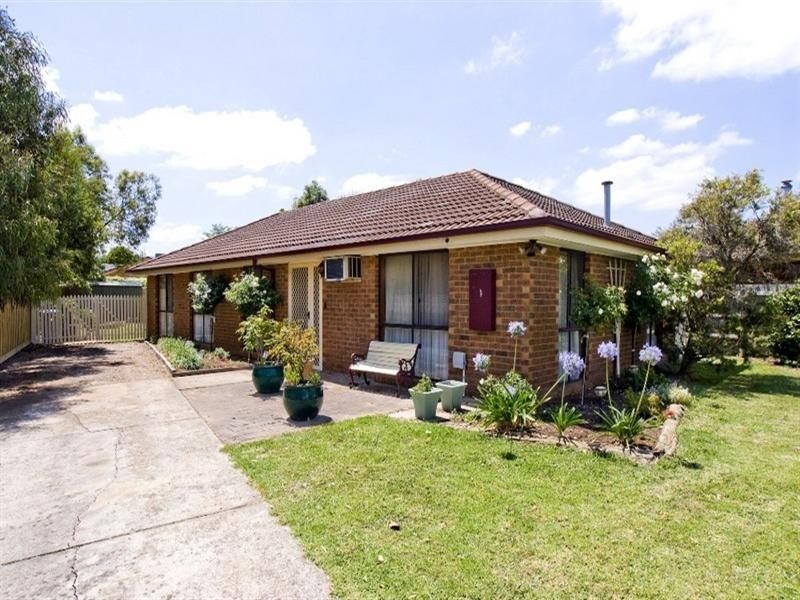 237 Dandelion Drive, Rowville VIC 3178