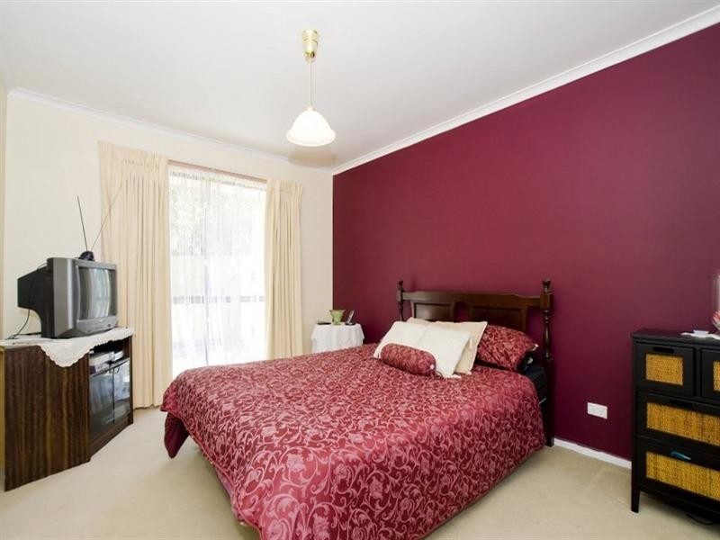 237 Dandelion Drive, Rowville VIC 3178