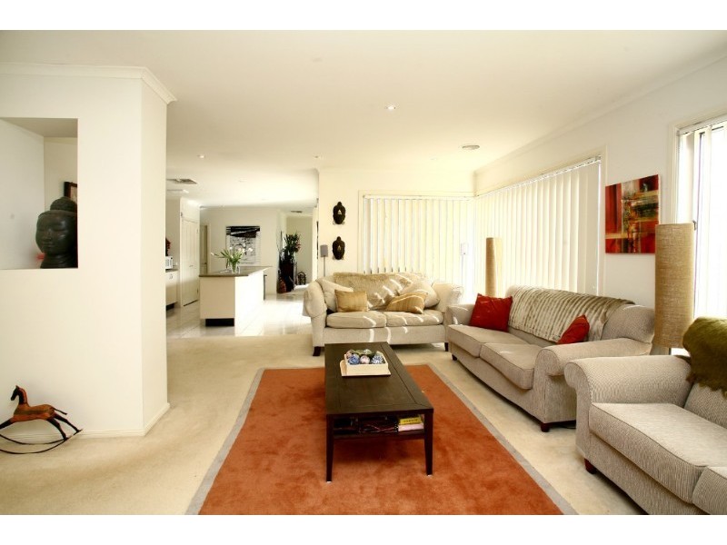 12 Helena Court, Rowville VIC 3178