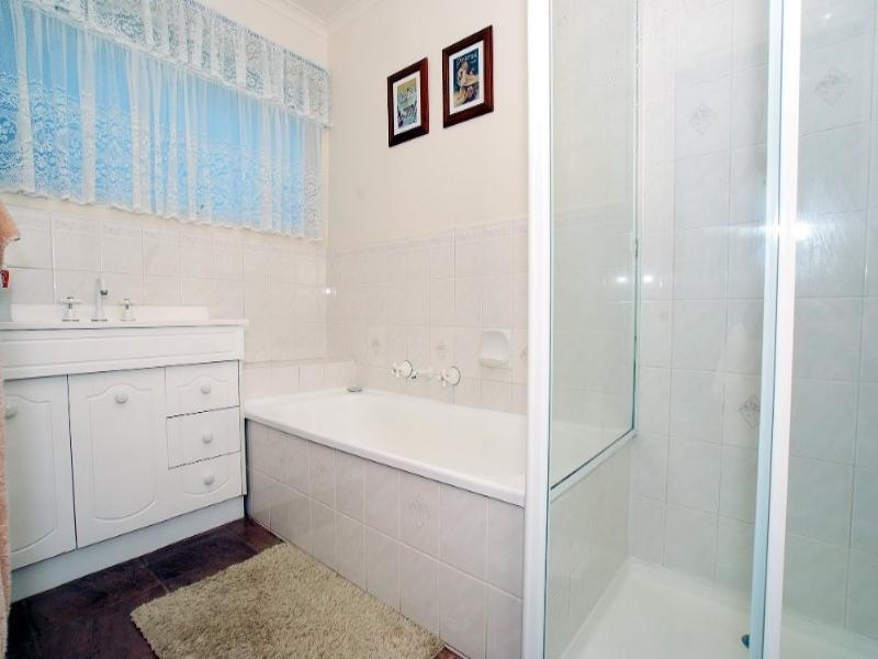 14 Centalla Green, Rowville VIC 3178