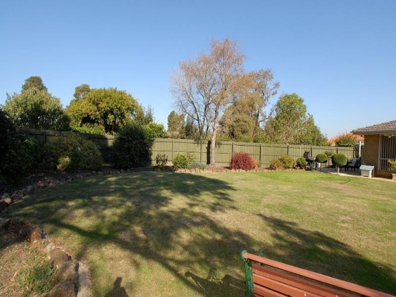 14 Centalla Green, Rowville VIC 3178