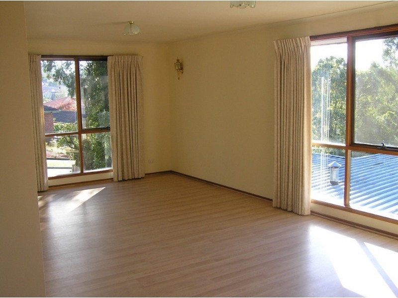 13 Gymea Avenue, Rowville VIC 3178