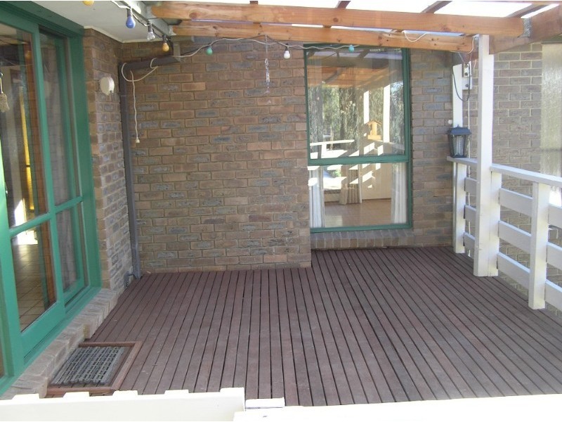 13 Gymea Avenue, Rowville VIC 3178