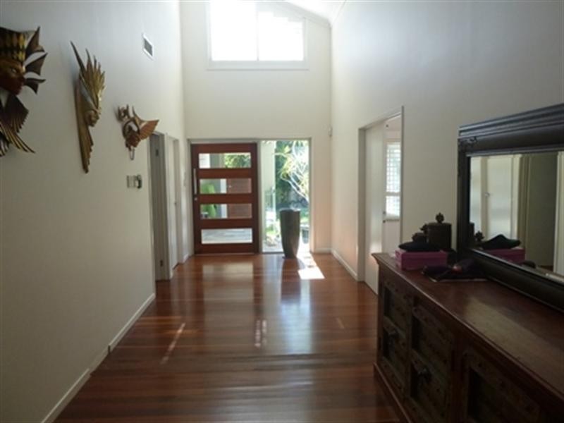 46 Lae Drive, Runaway Bay QLD 4216