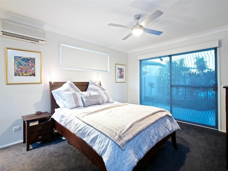 124 Lae Drive, Runaway Bay QLD 4216