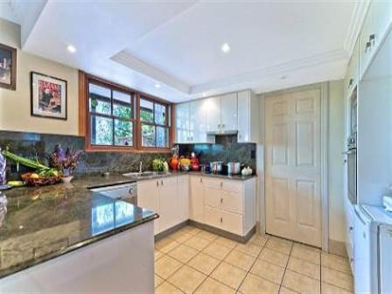 471a Pine Ridge Road, Runaway Bay QLD 4216