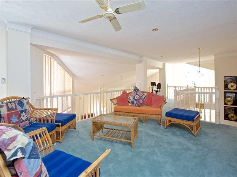 4 Pebble Beach Drive, Runaway Bay QLD 4216