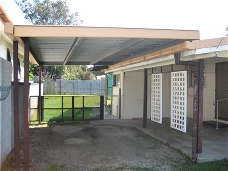 4 Serene Court, Arundel QLD 4214