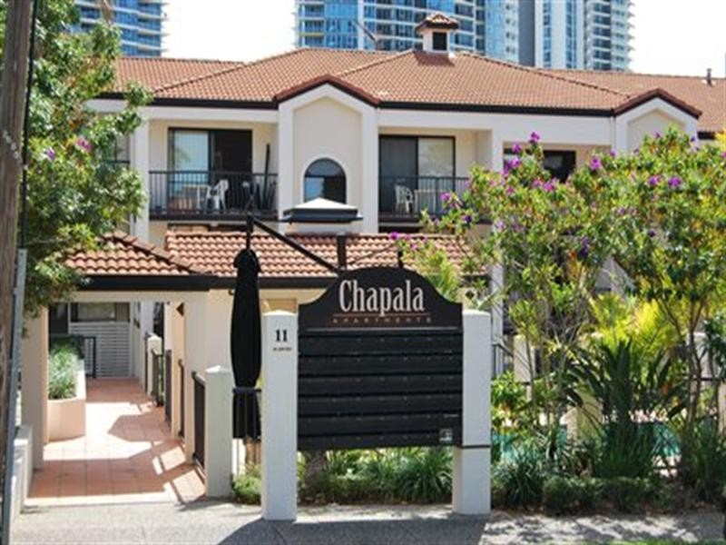 17/11-15 Owens Lane, Southport QLD 4215