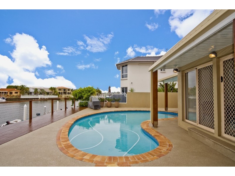 164 Sundance Way, Runaway Bay QLD 4216