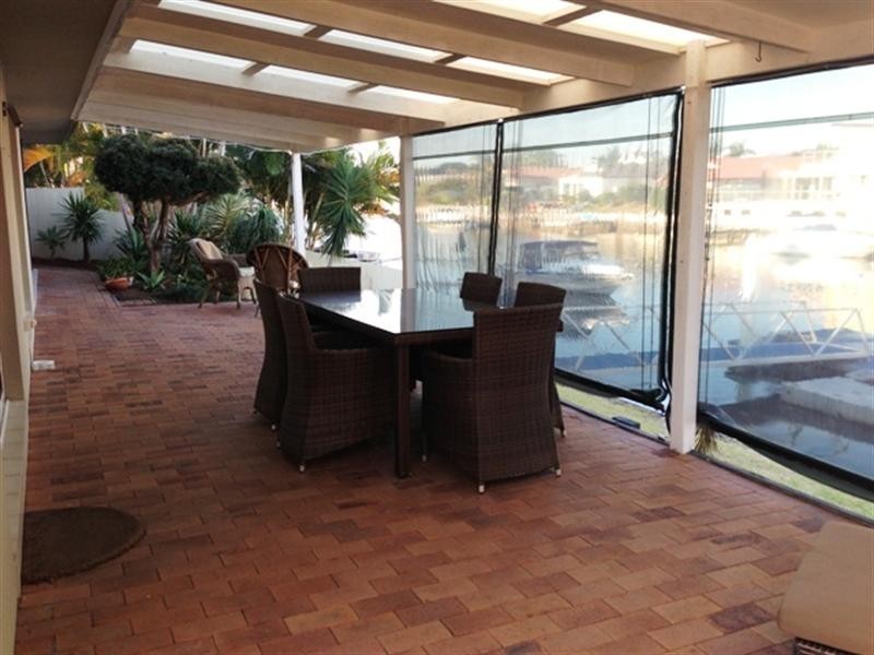 444 Oxley Drive, Runaway Bay QLD 4216
