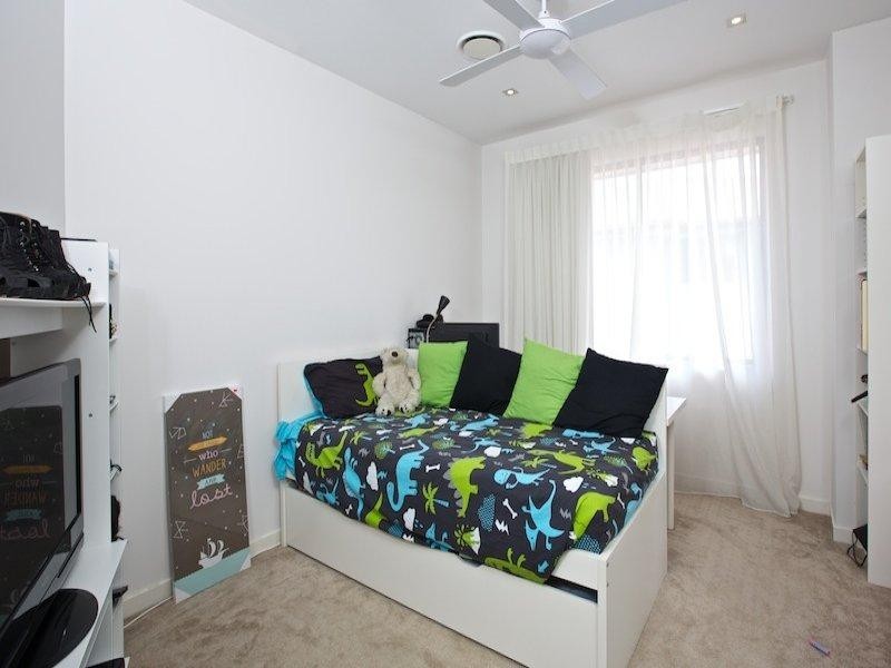 6187 Bolsena Court, Hope Island QLD 4212