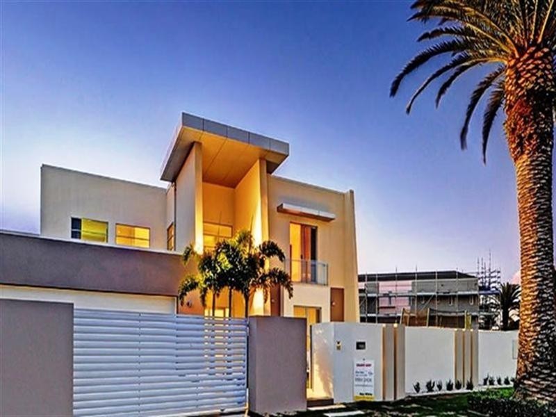 Sovereign Islands QLD 4216