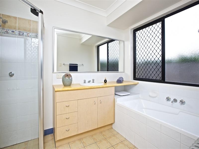 35 Ormeau Ridge Road, Ormeau Hills QLD 4208