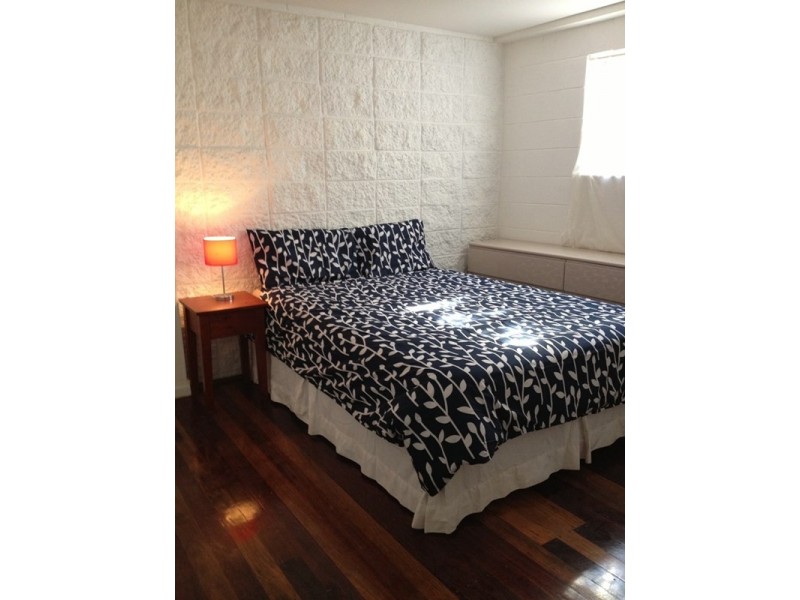 2/15 Waratah Avenue, Biggera Waters QLD 4216