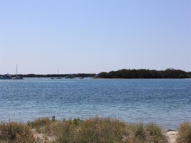 38 Loder Street, Biggera Waters QLD 4216