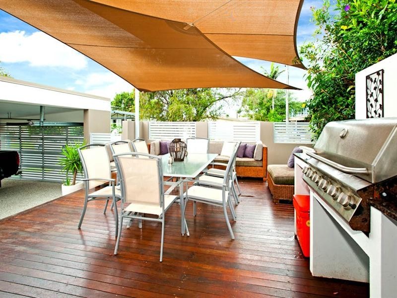 6 Matina Street, Biggera Waters QLD 4216