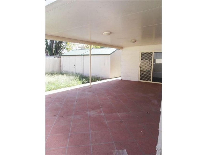 188 Brisbane Road, Labrador QLD 4215