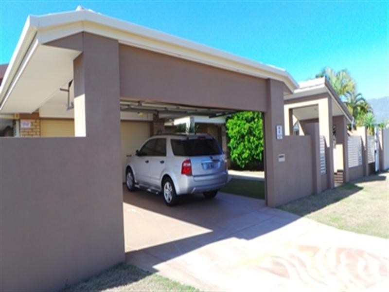 7 Chesterfield Place, Runaway Bay QLD 4216