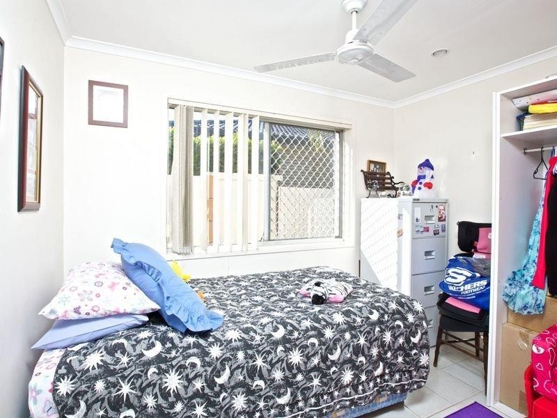 36 Sunbird Avenue, Paradise Point QLD 4216