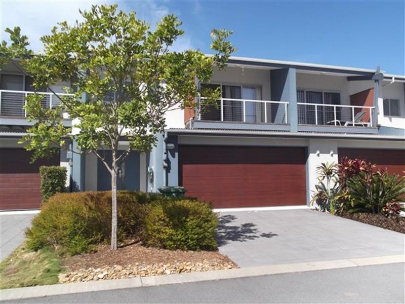 31/1 Manacor Place, Runaway Bay QLD 4216