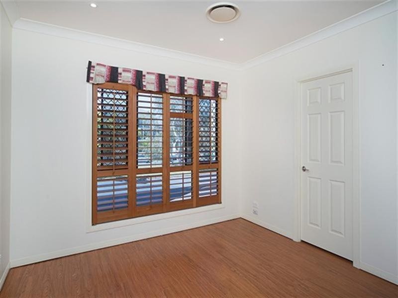 1/1 Oleander Avenue, Biggera Waters QLD 4216