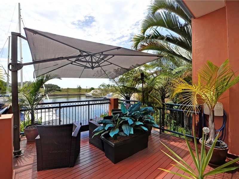 32 John Lund Drive, Hope Island QLD 4212