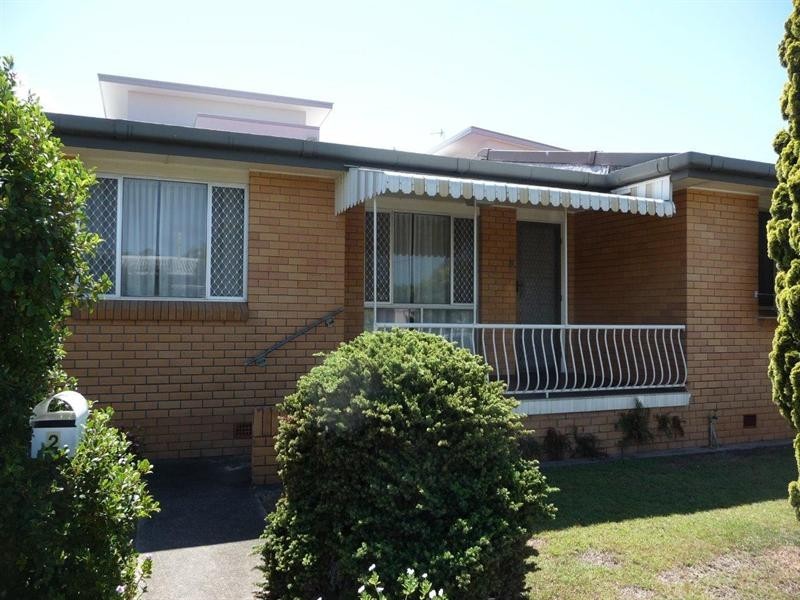 2 Helena Street, Biggera Waters QLD 4216