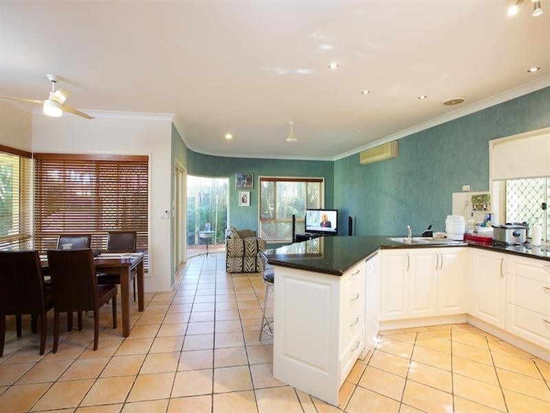 20 Shinnecock Close, Hope Island QLD 4212