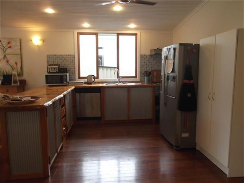 28 Billington Street, Labrador QLD 4215