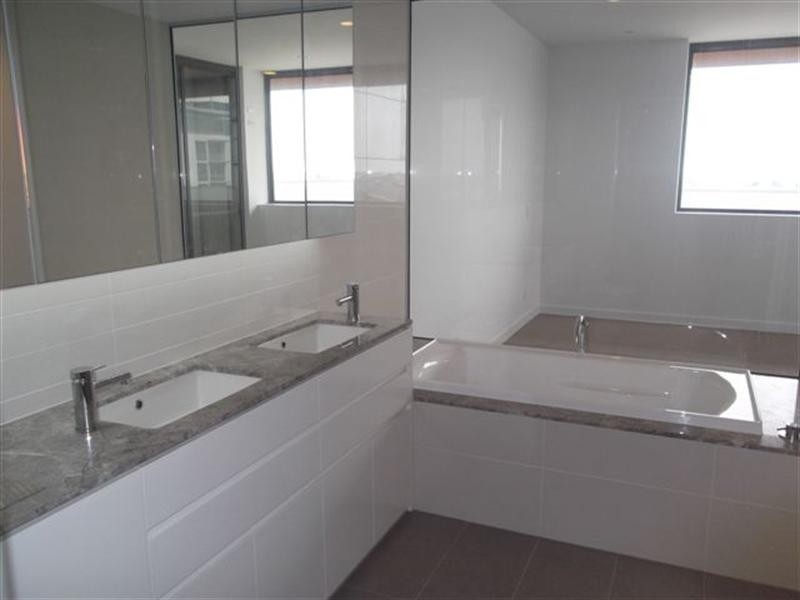 4405/2 Sunset Avenue, Paradise Point QLD 4216