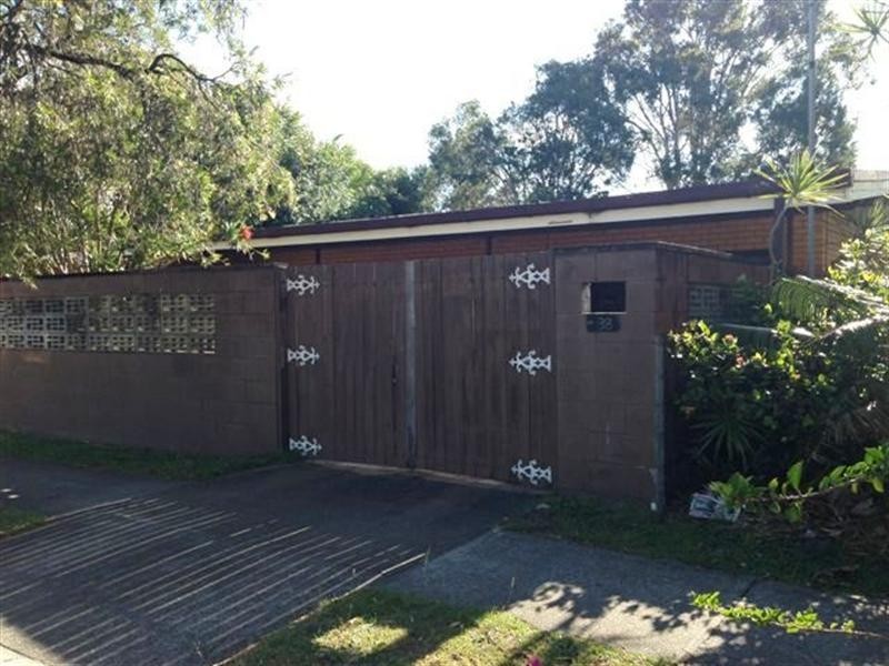 38 Loder Street, Biggera Waters QLD 4216