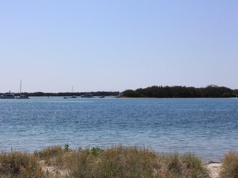 38 Loder Street, Biggera Waters QLD 4216