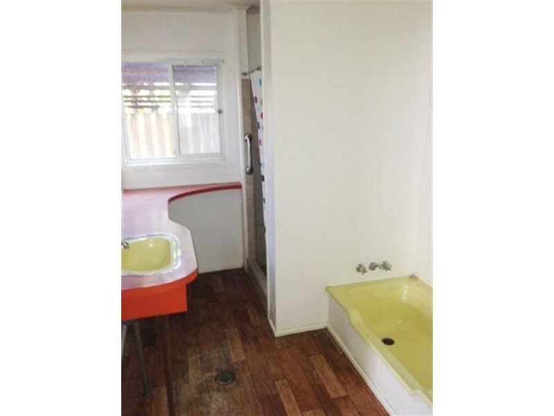 38 Loder Street, Biggera Waters QLD 4216