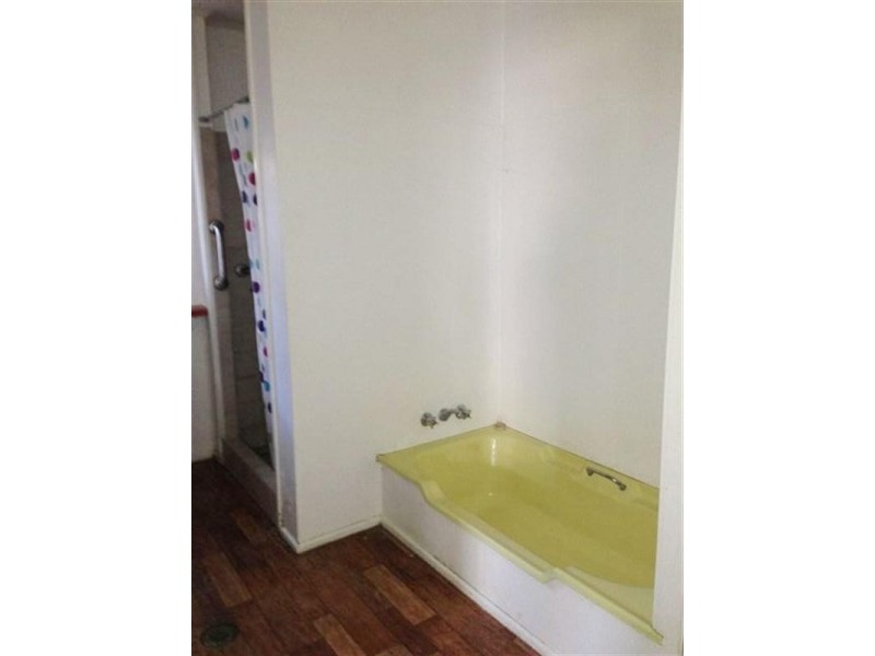 38 Loder Street, Biggera Waters QLD 4216