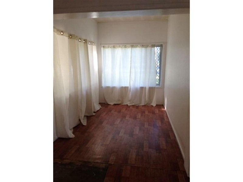 38 Loder Street, Biggera Waters QLD 4216