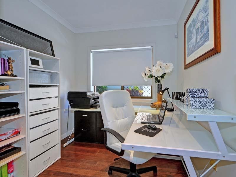 16 James Cook Esplanade, Hollywell QLD 4216