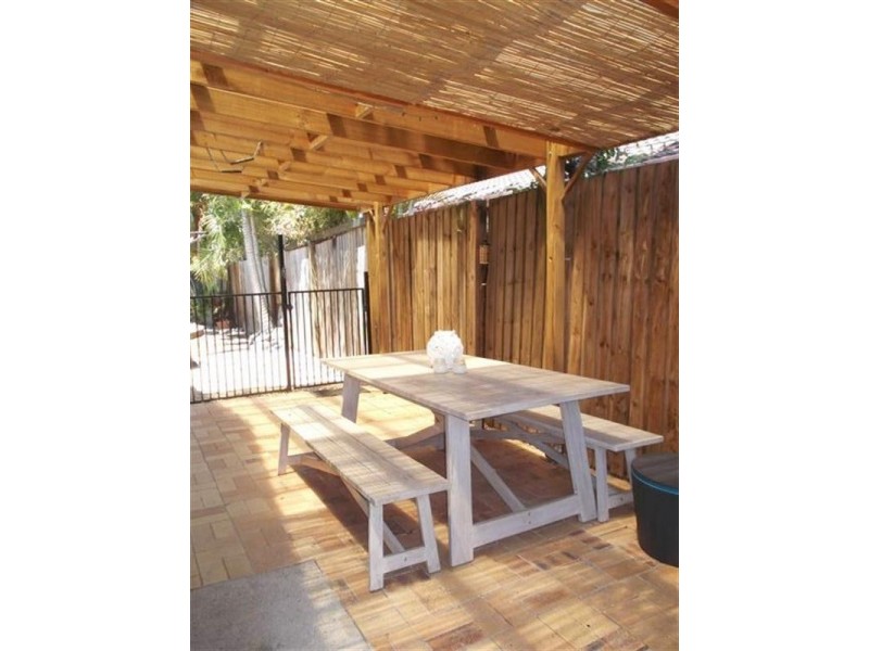 1/50 Botanical Drive, Labrador QLD 4215