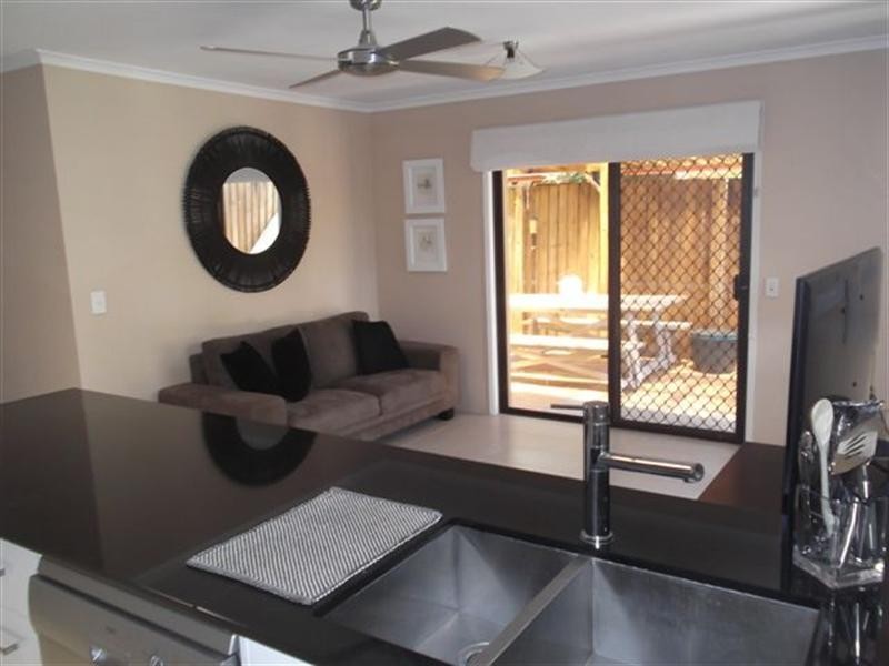 1/50 Botanical Drive, Labrador QLD 4215