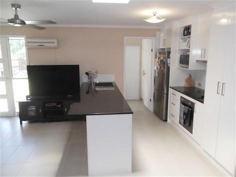 1/50 Botanical Drive, Labrador QLD 4215