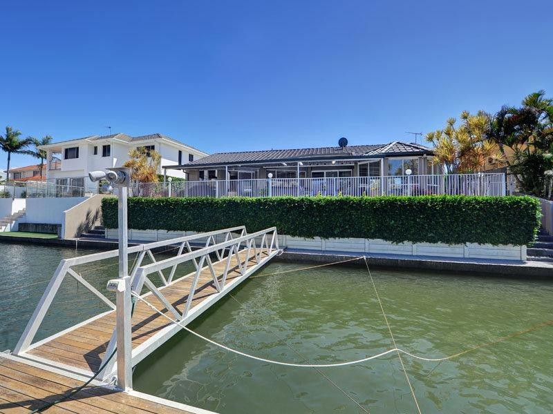 62 Sundance Way, Runaway Bay QLD 4216