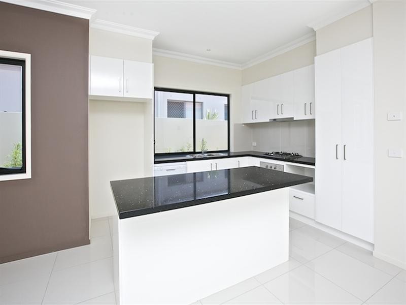 22B Compass Drive, Biggera Waters QLD 4216