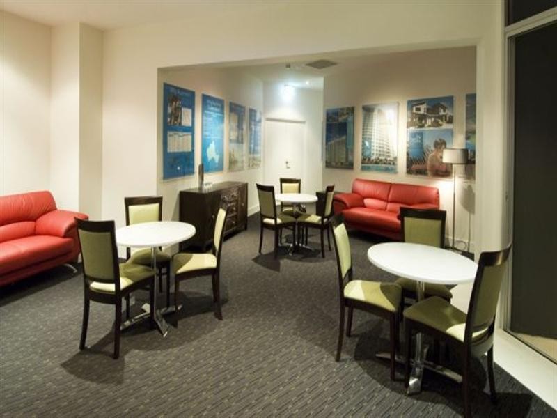 2 Activa Way, “Azzura Greens”, Hope Island QLD 4212